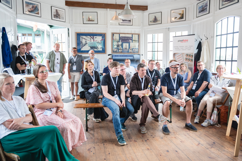 Fotografen beim Bilderladen KiFo Meetup Hamburg – Gäste und Teilnehmer